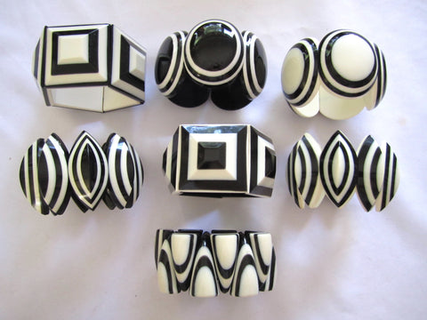 Nepal Bone Black + White Bracelets